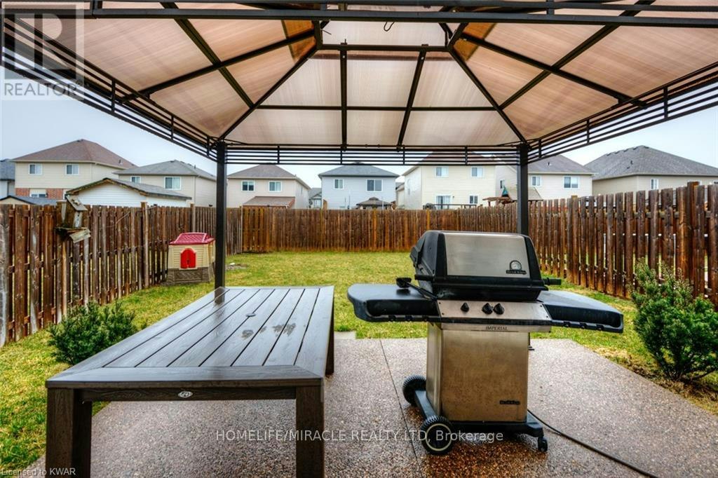 55 Seabrook Drive, Kitchener, ON, N2R 1Y1 - 10