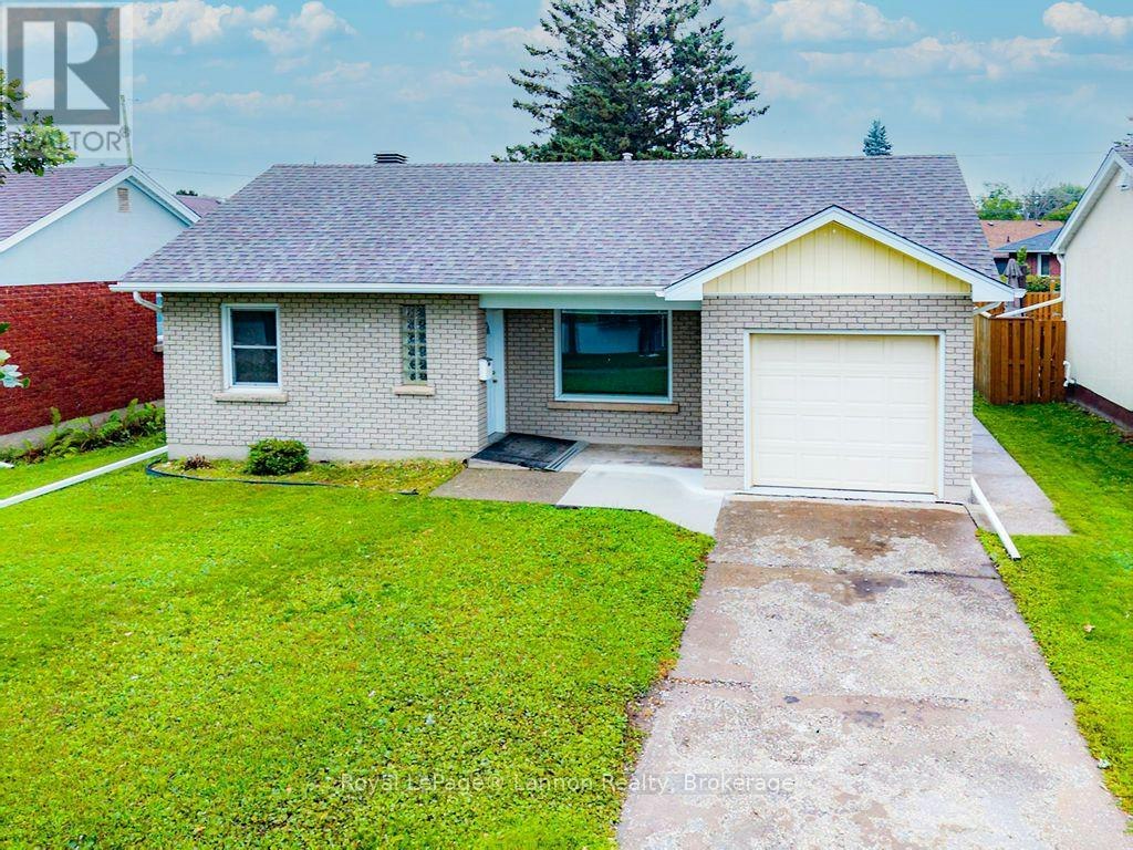 356 Kingsway Avenue, Thunder Bay, ON, P7E 2A5