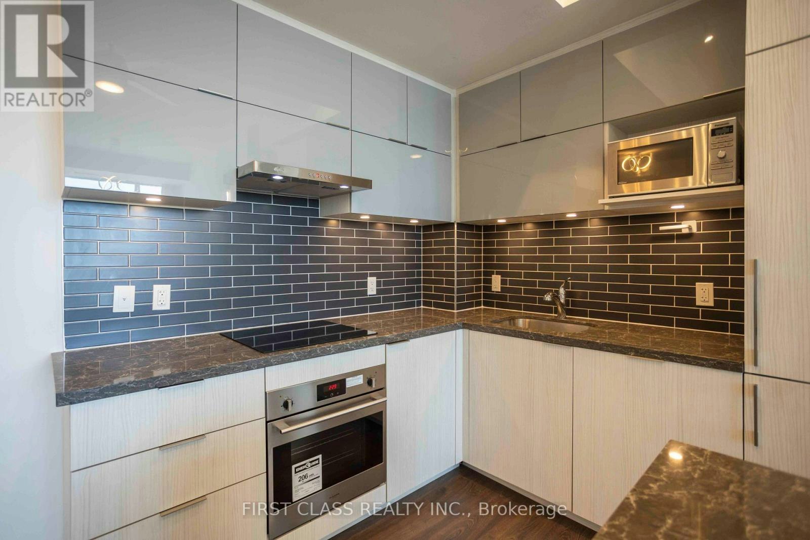 1212-8 Rouge Valley Drive, Markham, ON, L6G 0G8 - 12