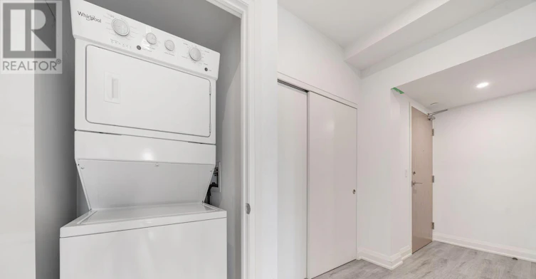 1011-58 Lakeside Terrace, Barrie, ON, L4M 0L5 - 32