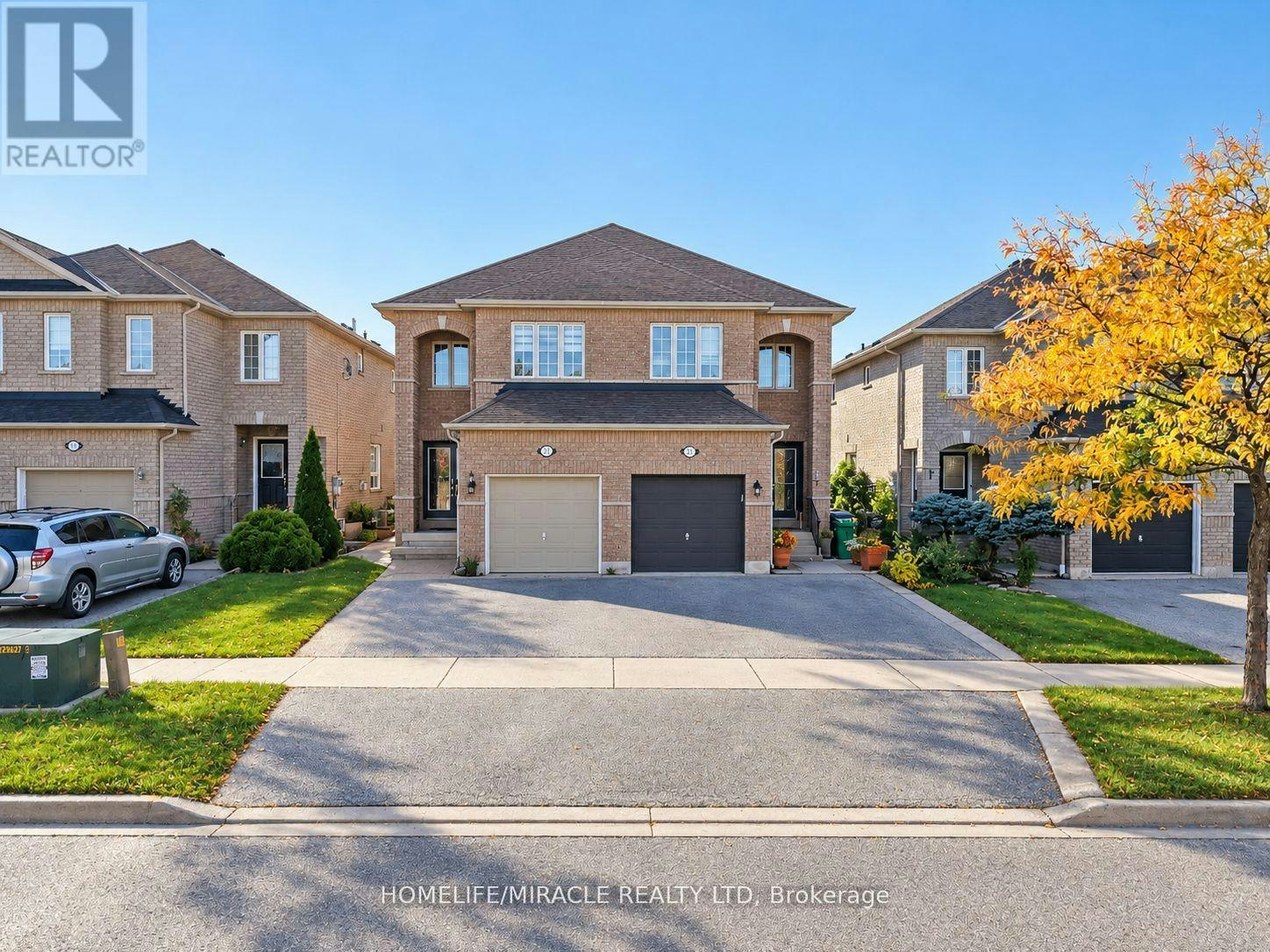 7683 Doverwood Drive, Mississauga, ON, L5N 8J1