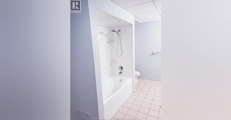 4-522 Pit Street, Windsor, ON, N9A 5M2 - 13