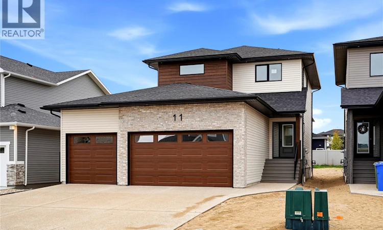 11 Vancouver Crescent