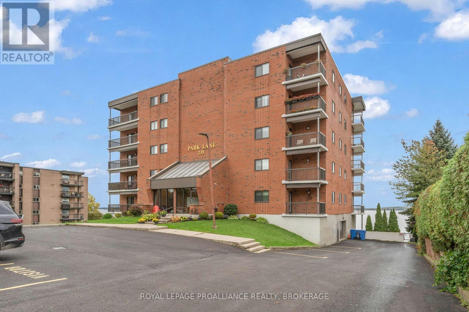 101-235 South Street S, Gananoque, ON, K7G 1A4 - 2