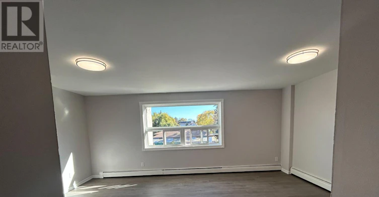 3-6311 Yonge Street, Toronto, ON, M2M 3X7 - 4