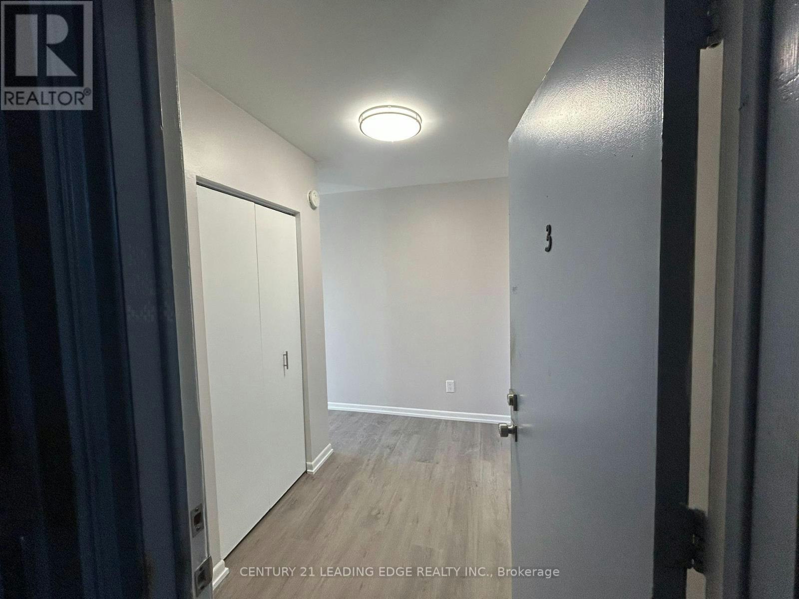 3-6311 Yonge Street, Toronto, ON, M2M 3X7 - 2