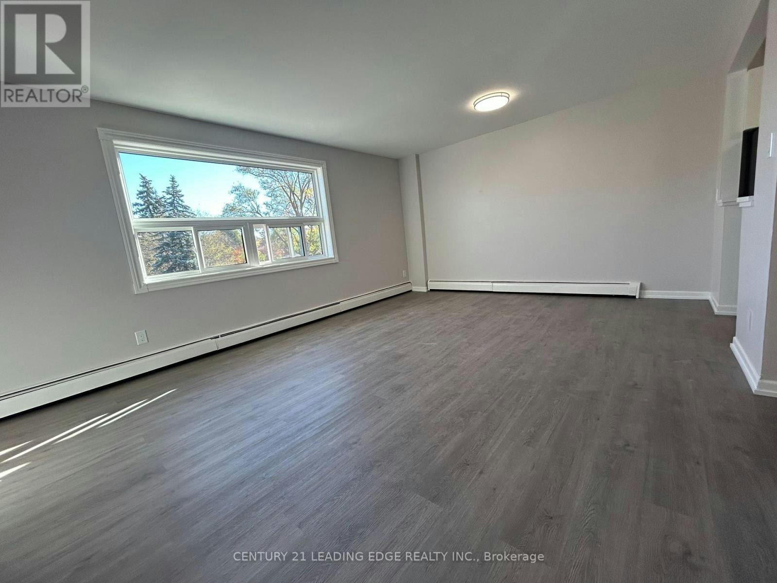 3-6311 Yonge Street, Toronto, ON, M2M 3X7 - 11