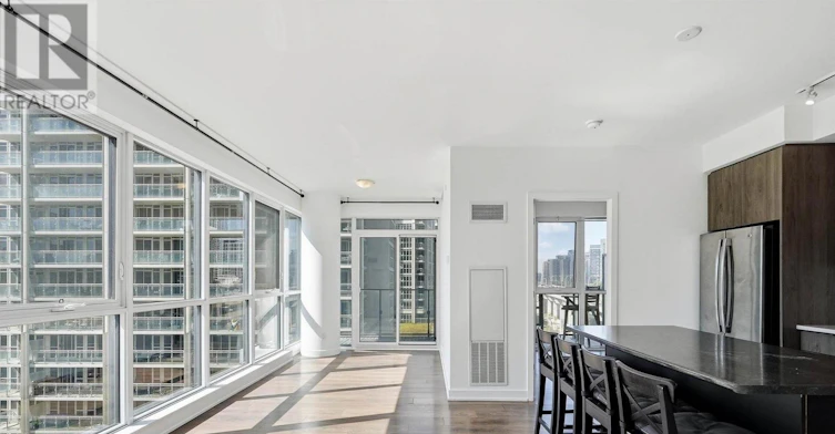 1009-50 Bruyeres Mews, Toronto, ON, M5V 0H8 - 12