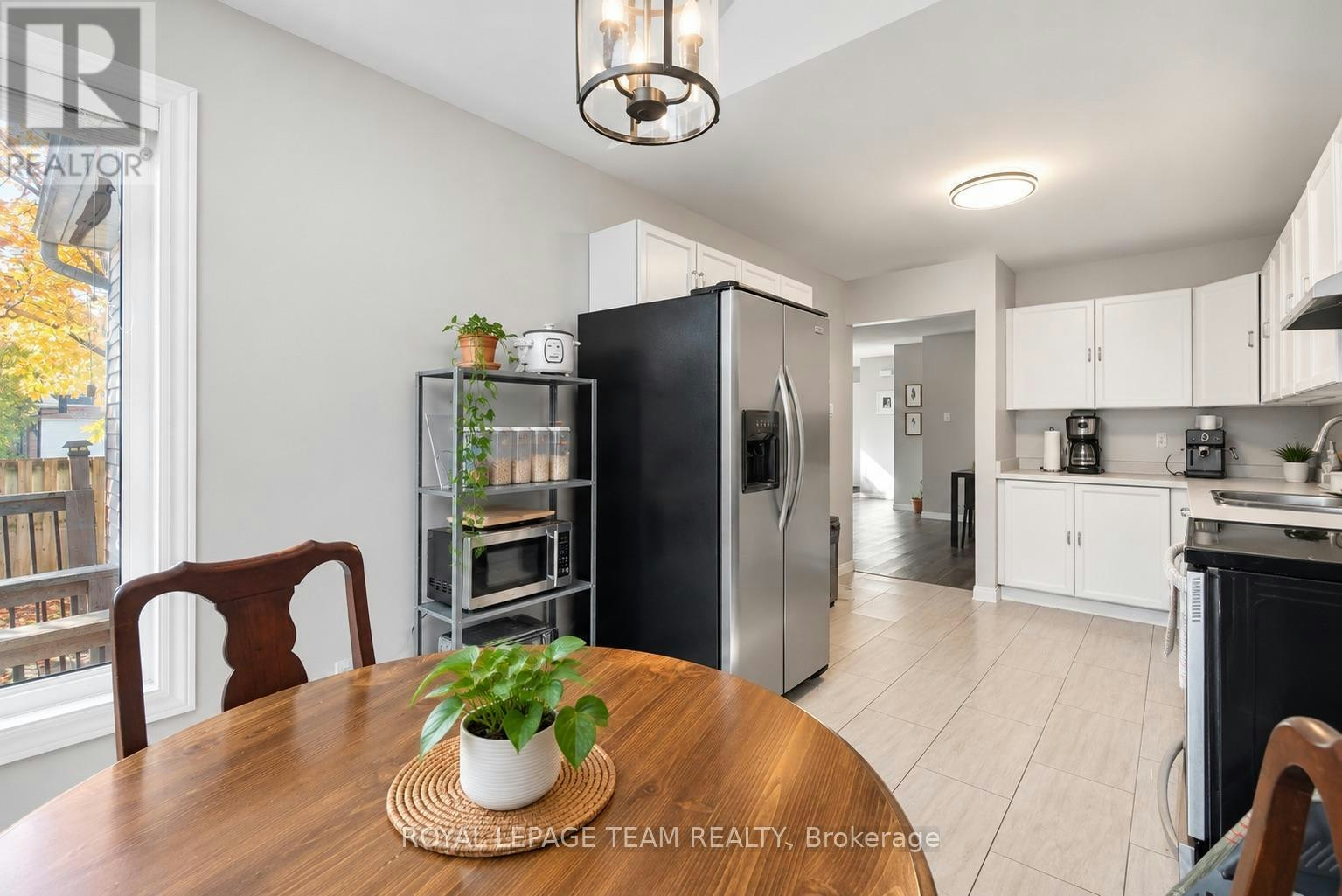 62 Springwater Drive, Ottawa, ON, K2M 1X6 - 10