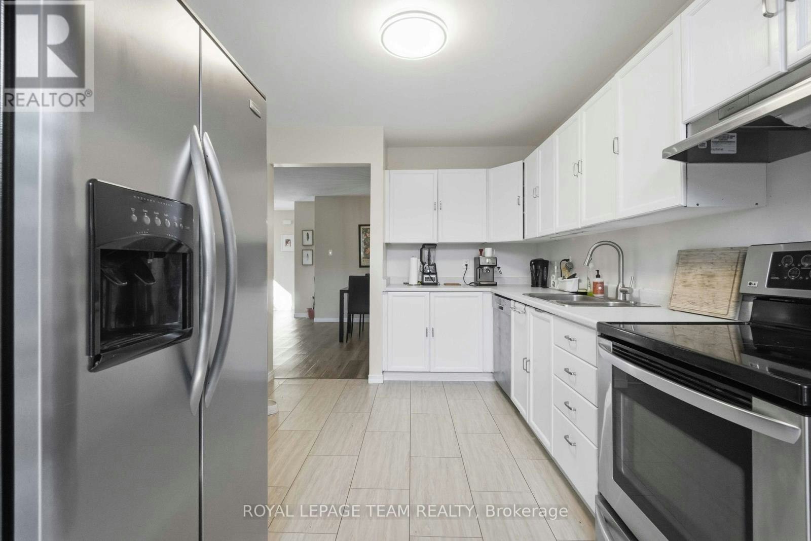 62 Springwater Drive, Ottawa, ON, K2M 1X6 - 9
