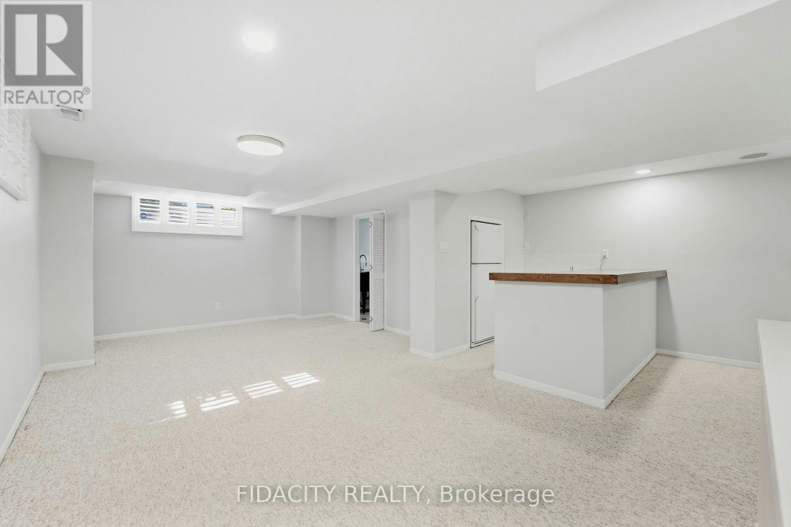 36 Beverly Street, Ottawa, ON, K2S 0S2 - 28