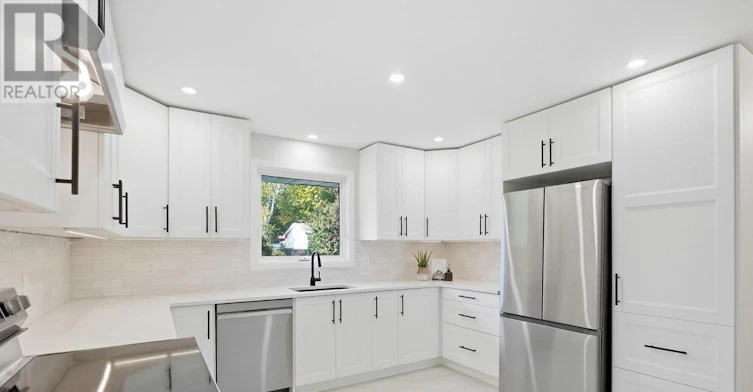 36 Beverly Street, Ottawa, ON, K2S 0S2 - 12