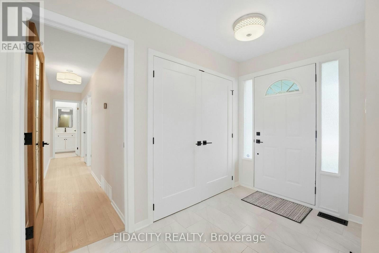 36 Beverly Street, Ottawa, ON, K2S 0S2 - 5