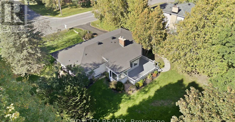 36 Beverly Street, Ottawa, ON, K2S 0S2 - 2