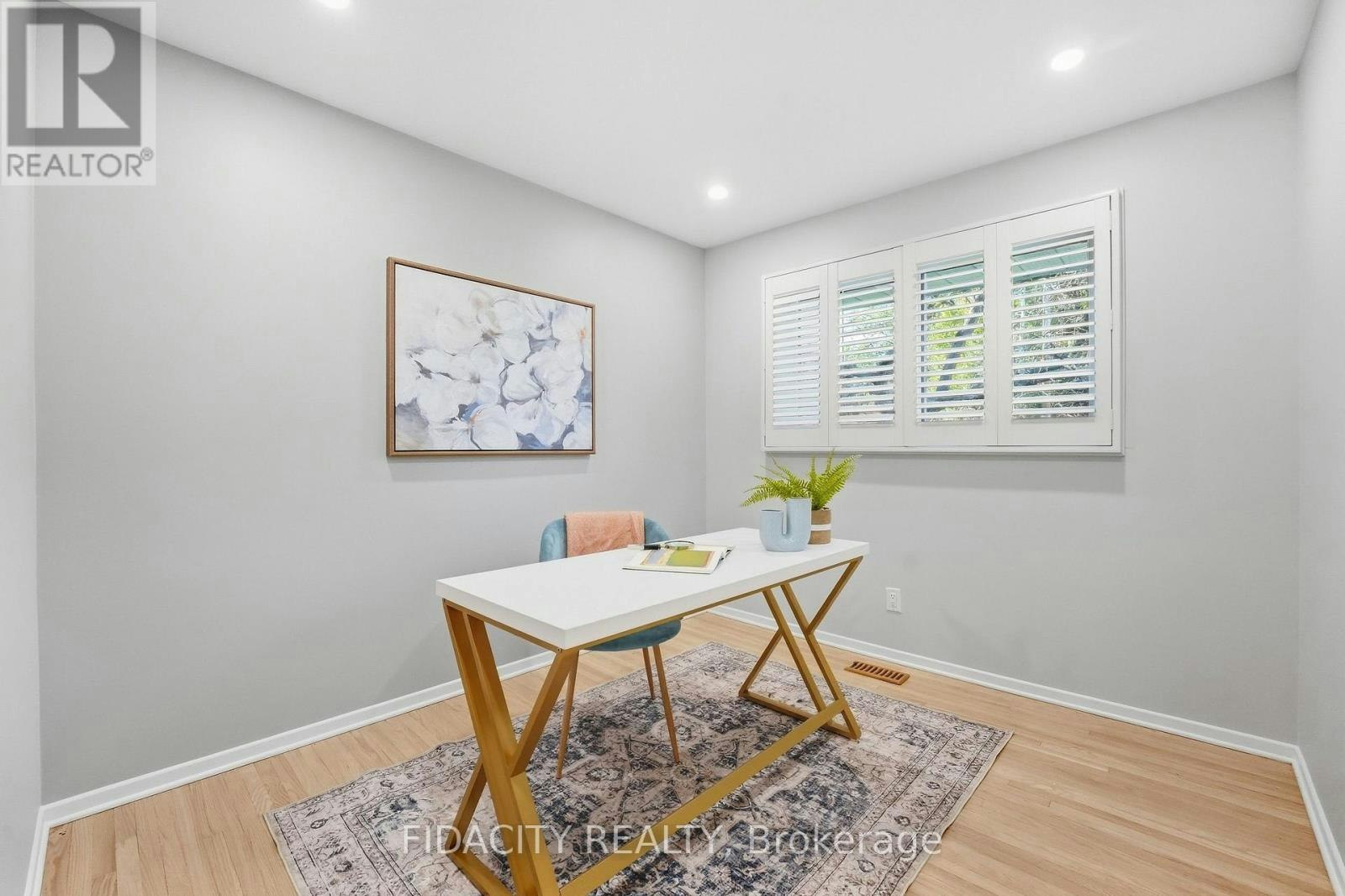 36 Beverly Street, Ottawa, ON, K2S 0S2 - 24