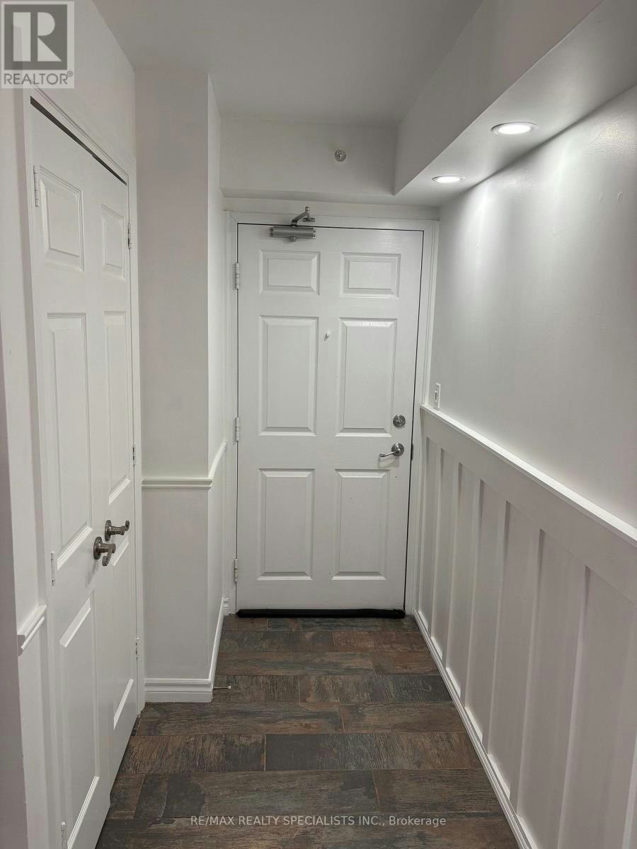 402-1340 Main Street E, Milton, ON, L9T 7S6 - 2