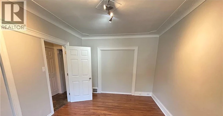 1-36 Sherman Avenue S, Hamilton, ON, L8M 2P4 - 2