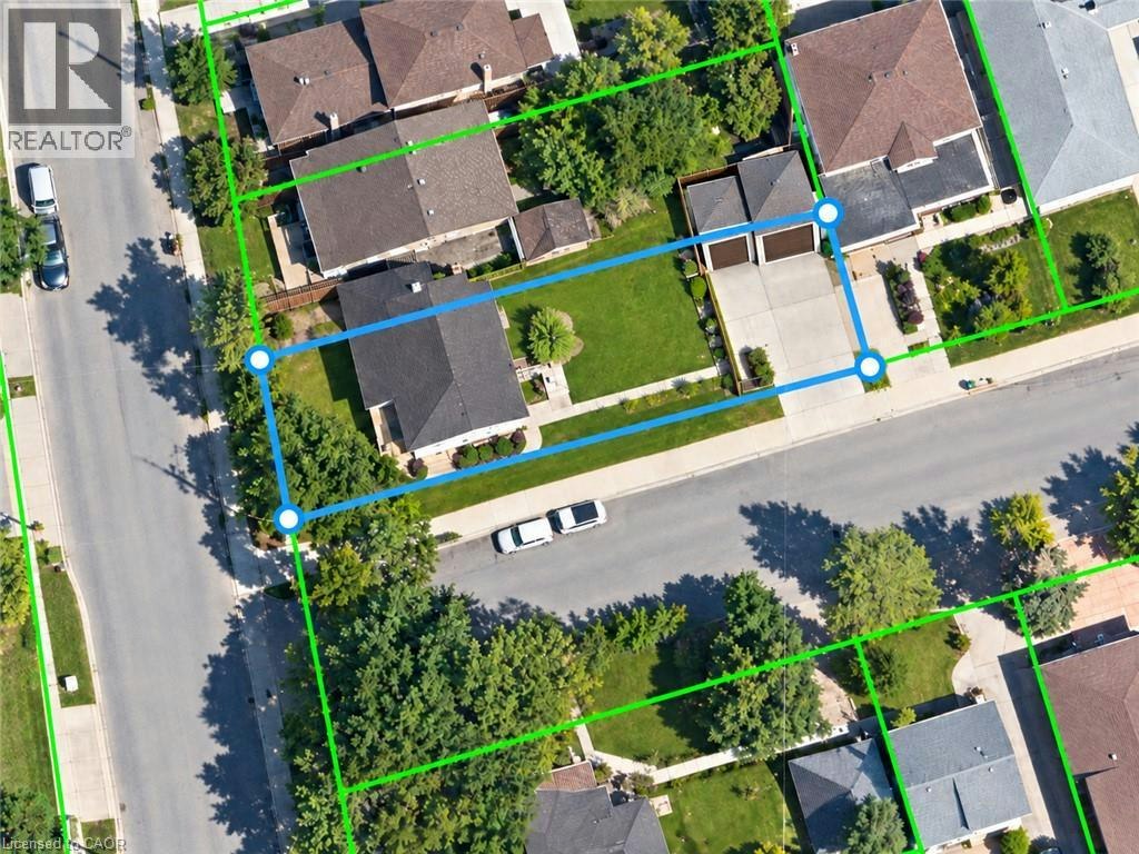 999 Caledonia Road, Toronto, ON, M6B 3Y9