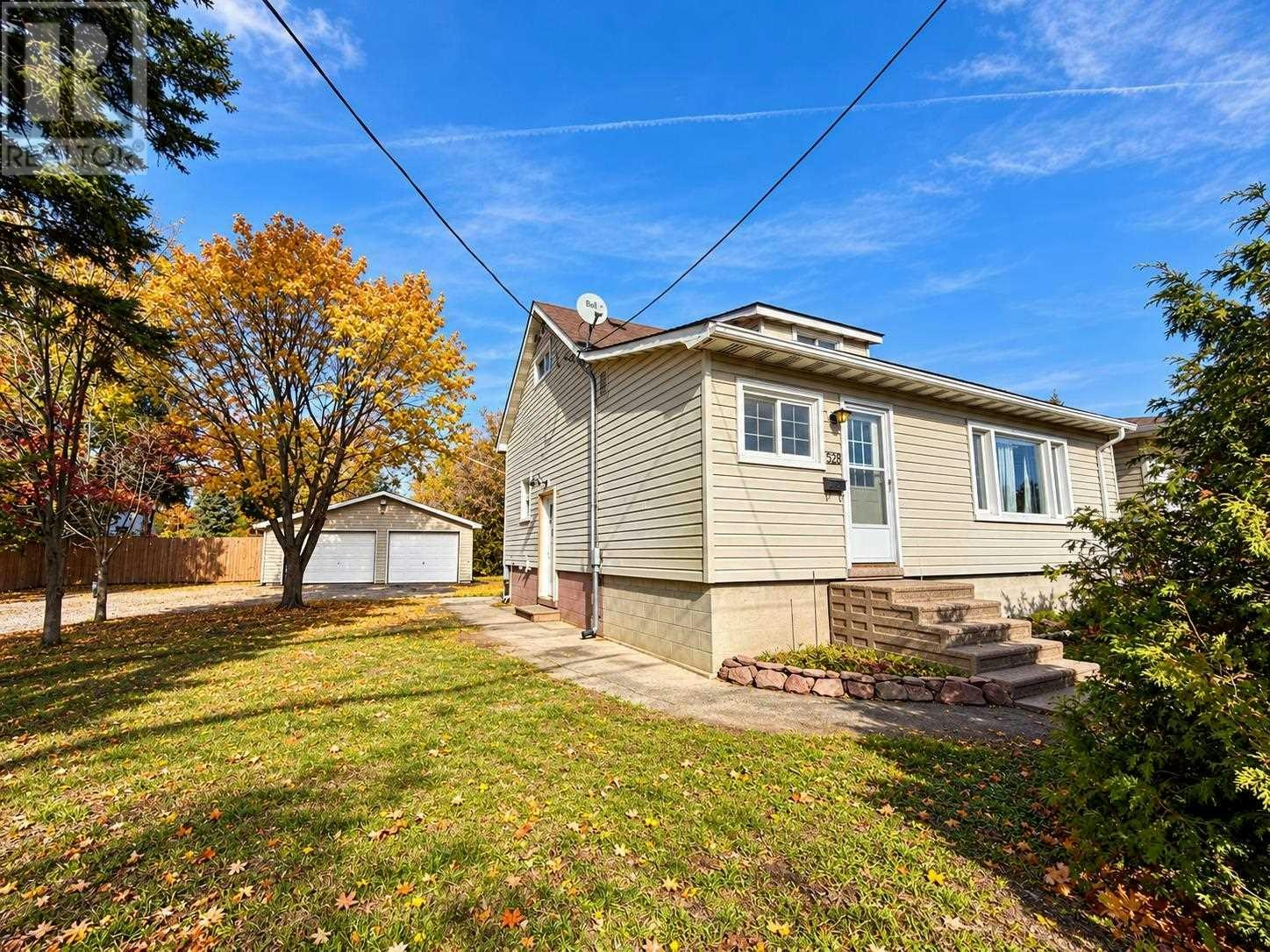 328 Mcnabb Street, Sault Ste. Marie, ON, P6B 2B4