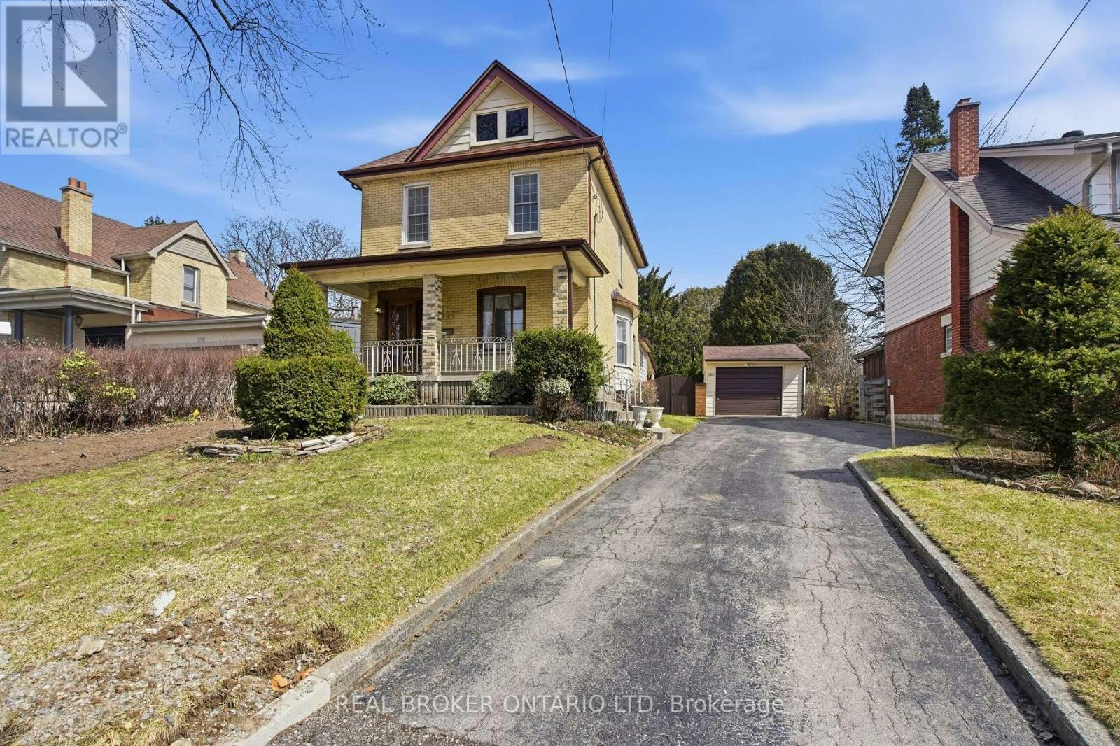 908 William Street, London, ON, N5Y 2S6