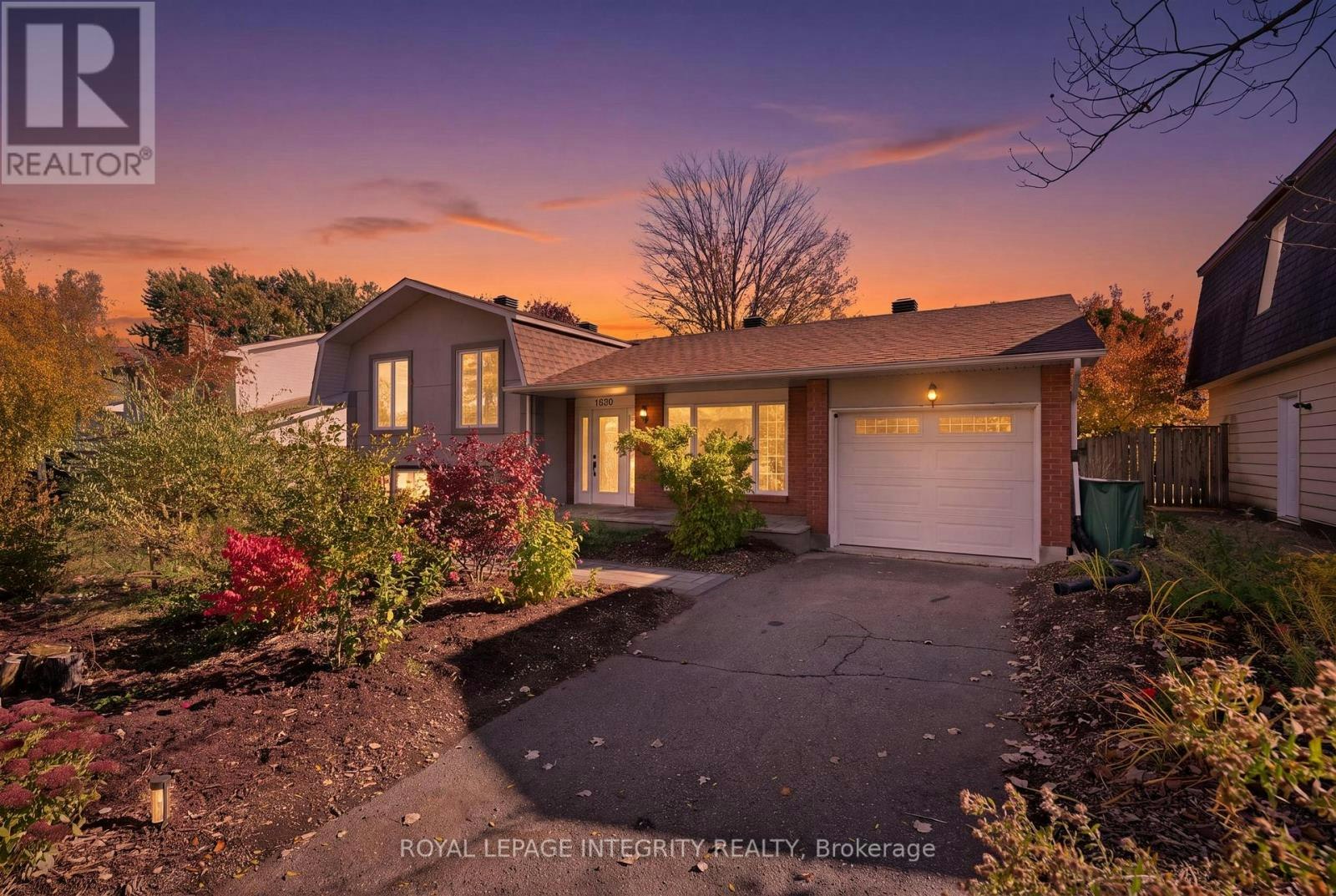 1020 Cahill Drive W, Ottawa, ON, K1V 9H8