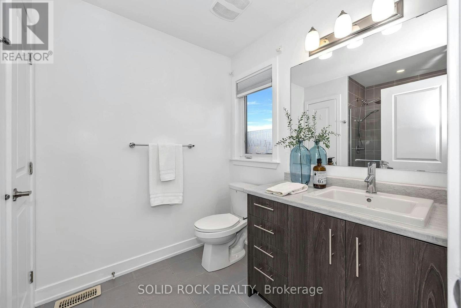 859 Solarium Avenue E, Ottawa, ON, K4M 0H1 - 20