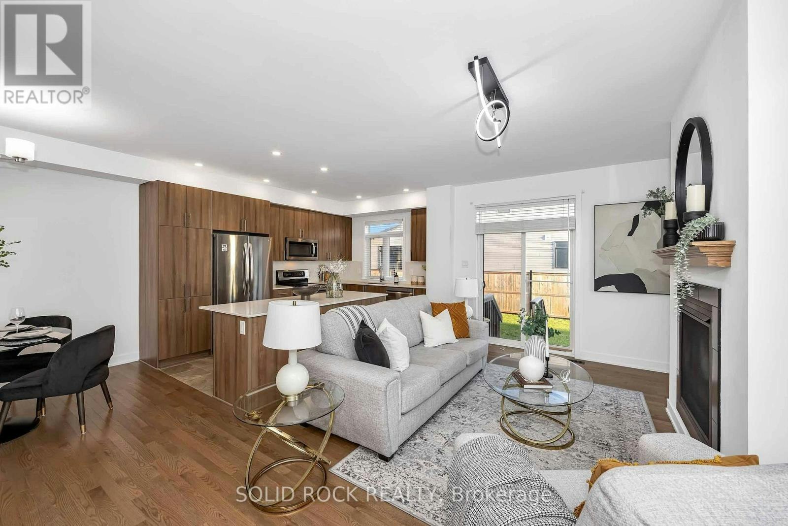 859 Solarium Avenue E, Ottawa, ON, K4M 0H1 - 7