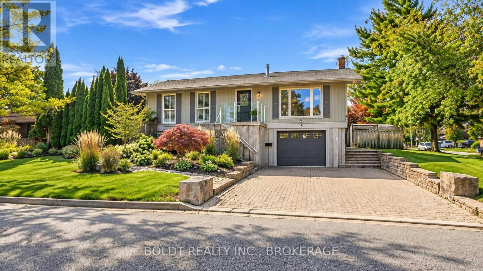 15 The Cedars Street, St. Catharines, ON, L2M 6M7