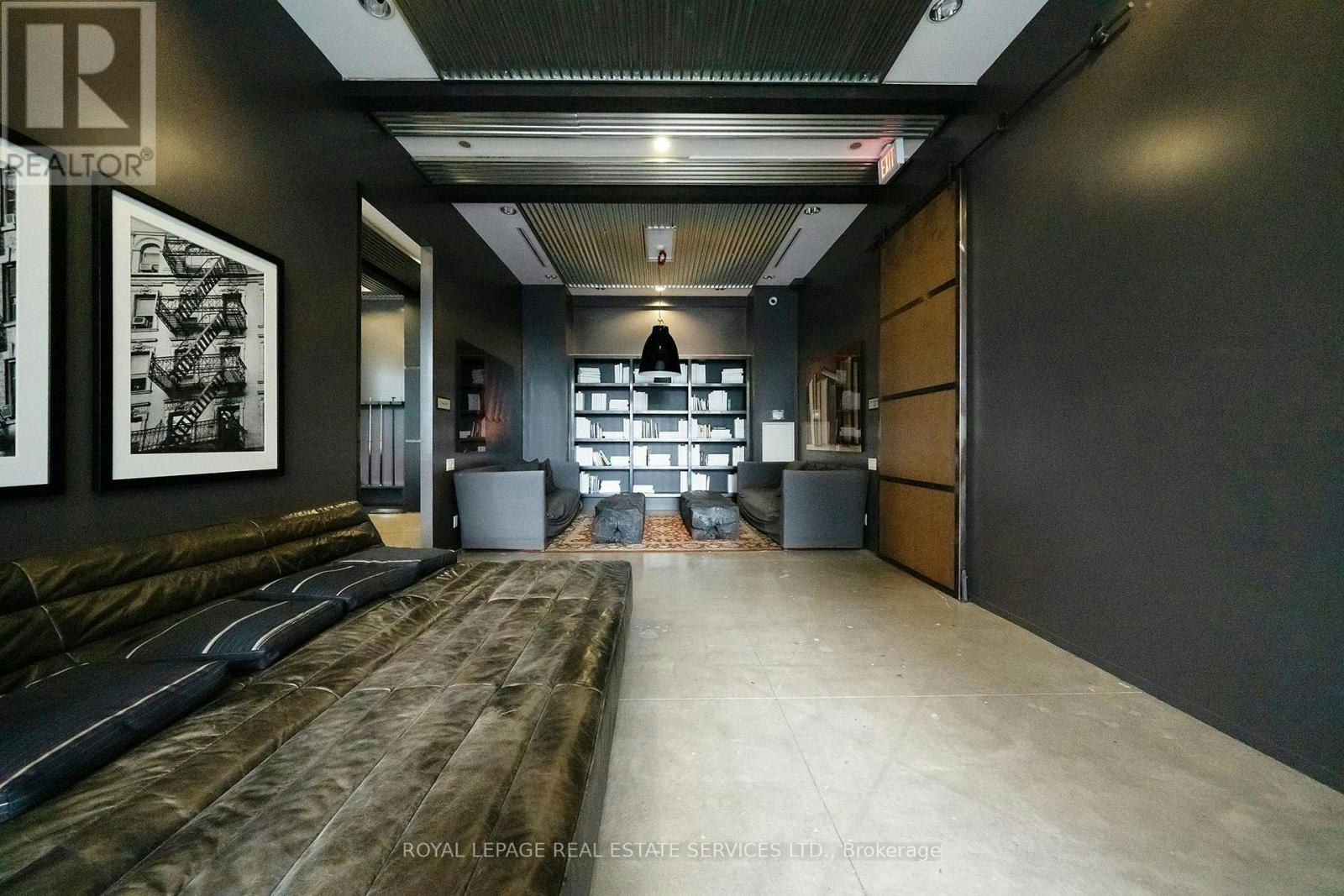 3704-5 St. Joseph Street, Toronto, ON, M4Y 1J6 - 25