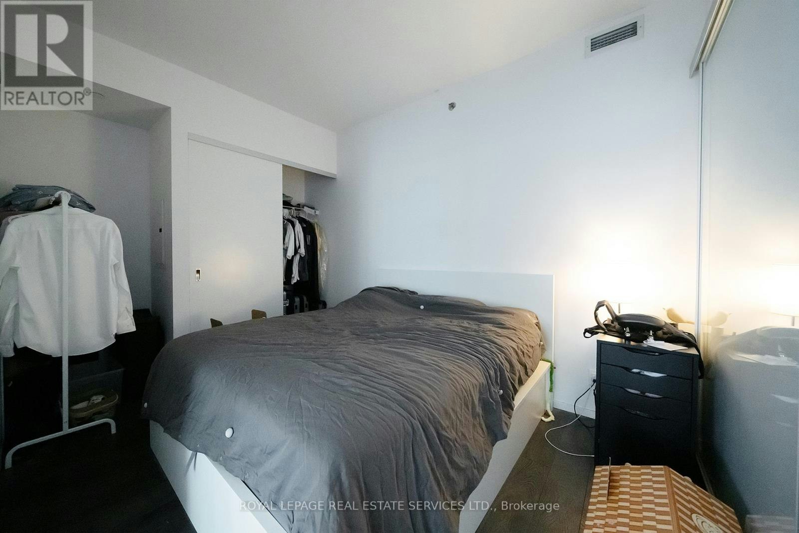 3704-5 St. Joseph Street, Toronto, ON, M4Y 1J6 - 17
