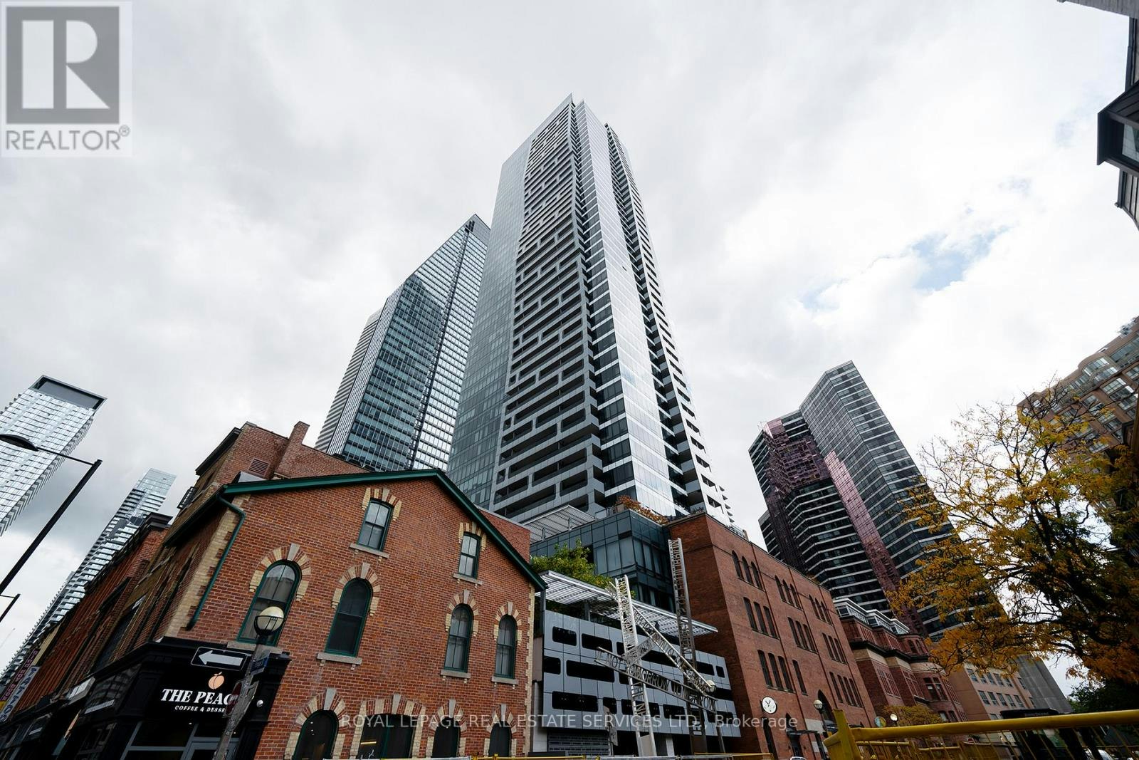3704-5 St. Joseph Street, Toronto, ON, M4Y 1J6