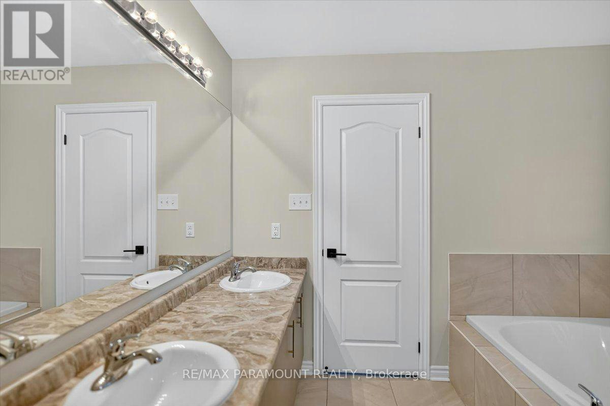 61 Tracey Lane E, Collingwood, ON, L9Y 3V2 - 35