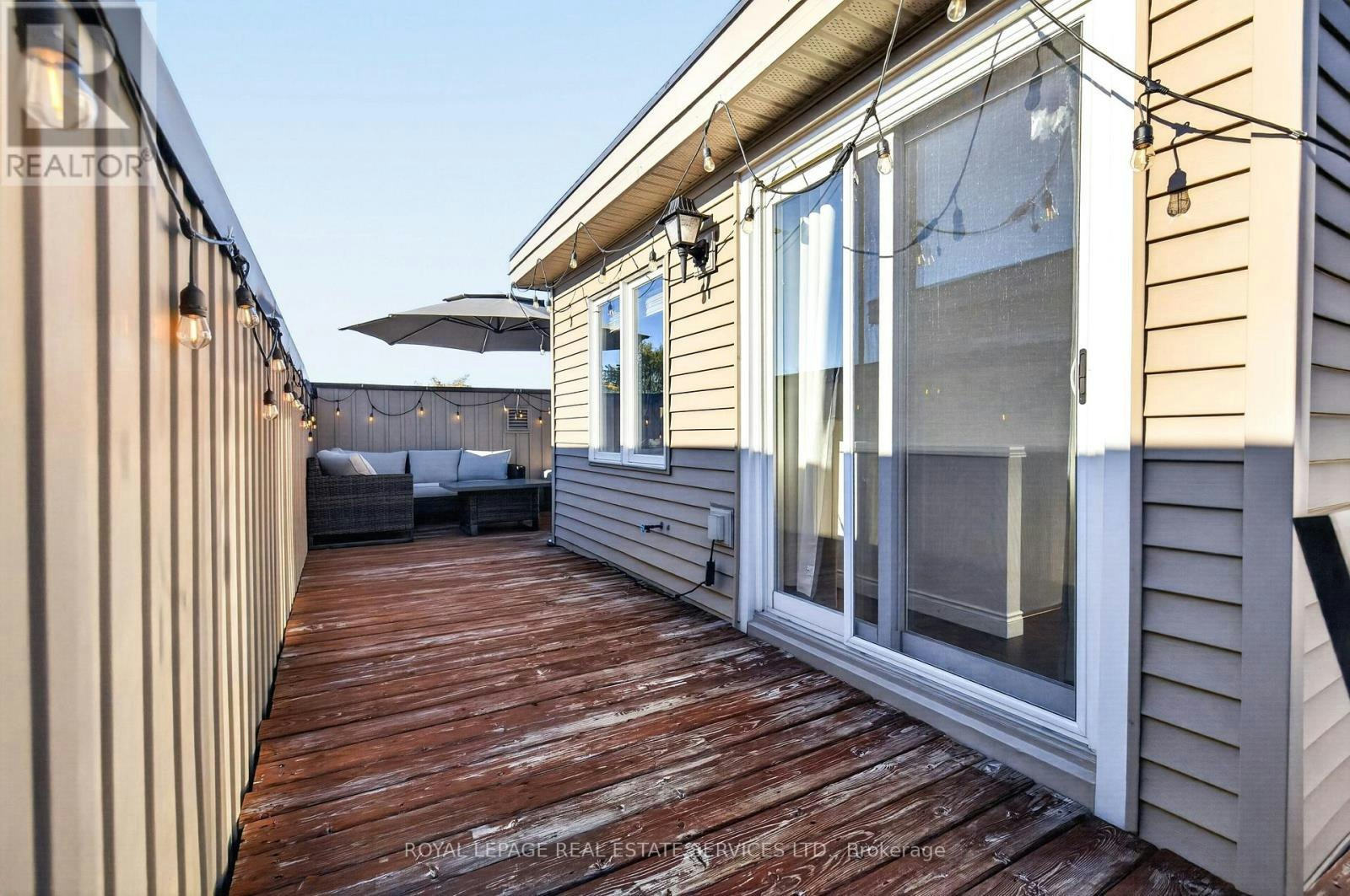 2453 Scholars Common, Burlington, ON, L7P 2W2 - 37