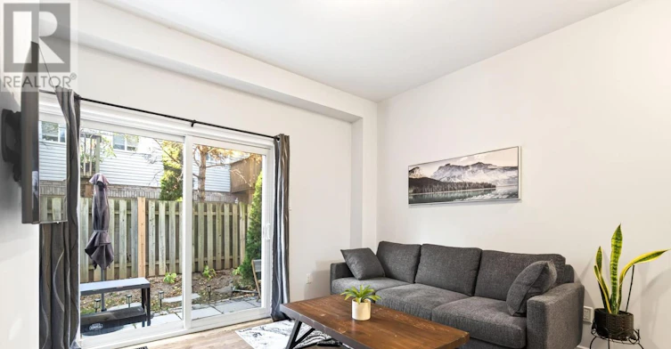 2453 Scholars Common, Burlington, ON, L7P 2W2 - 43
