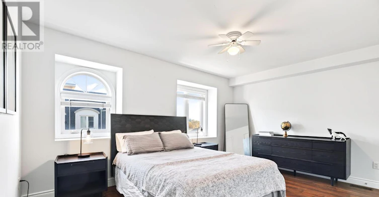 2453 Scholars Common, Burlington, ON, L7P 2W2 - 24