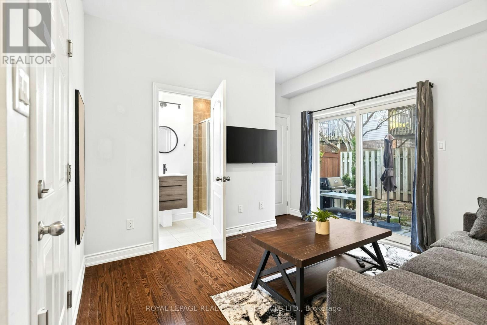 2453 Scholars Common, Burlington, ON, L7P 2W2 - 44