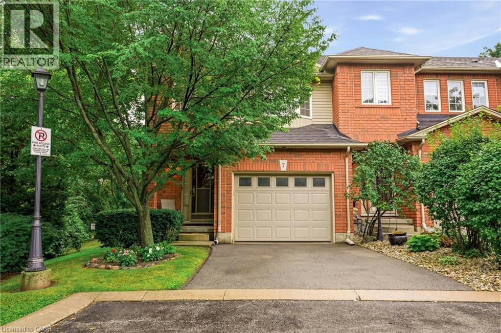 7-348 Highland Road W, Hamilton, ON, L8J 3W5
