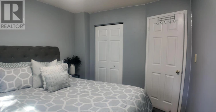 136 Essling Avenue, Hamilton, ON, L9B 2H9 - 21