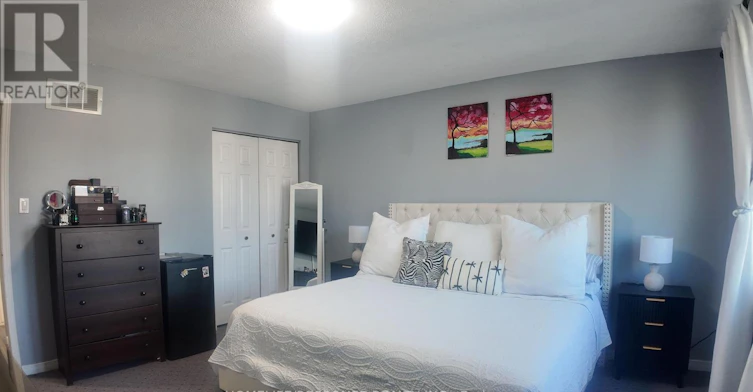 136 Essling Avenue, Hamilton, ON, L9B 2H9 - 16