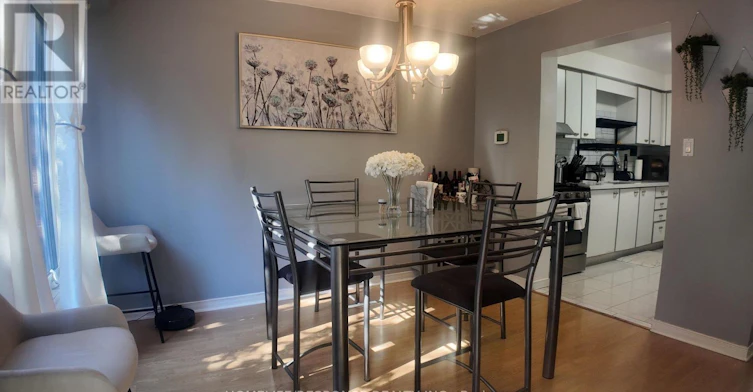 136 Essling Avenue, Hamilton, ON, L9B 2H9 - 4
