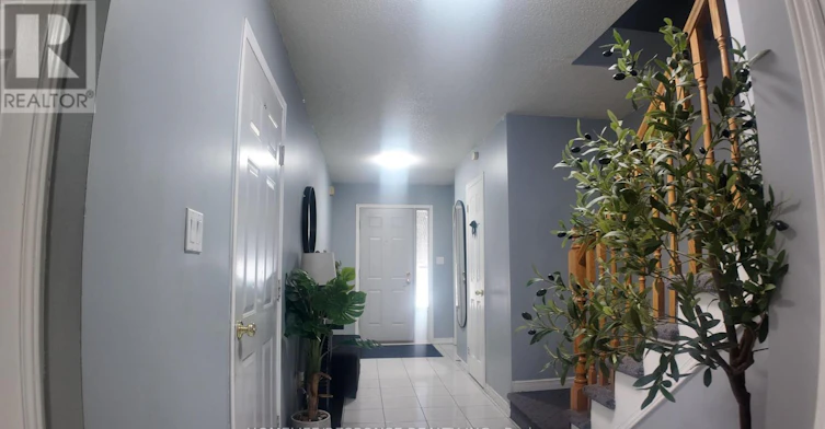 136 Essling Avenue, Hamilton, ON, L9B 2H9 - 2