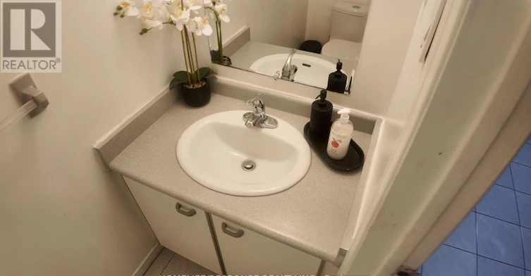 136 Essling Avenue, Hamilton, ON, L9B 2H9 - 9