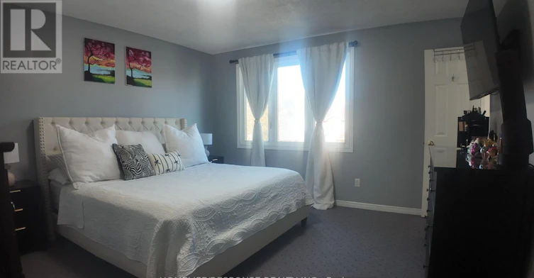 136 Essling Avenue, Hamilton, ON, L9B 2H9 - 12