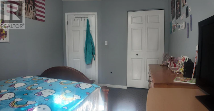136 Essling Avenue, Hamilton, ON, L9B 2H9 - 23