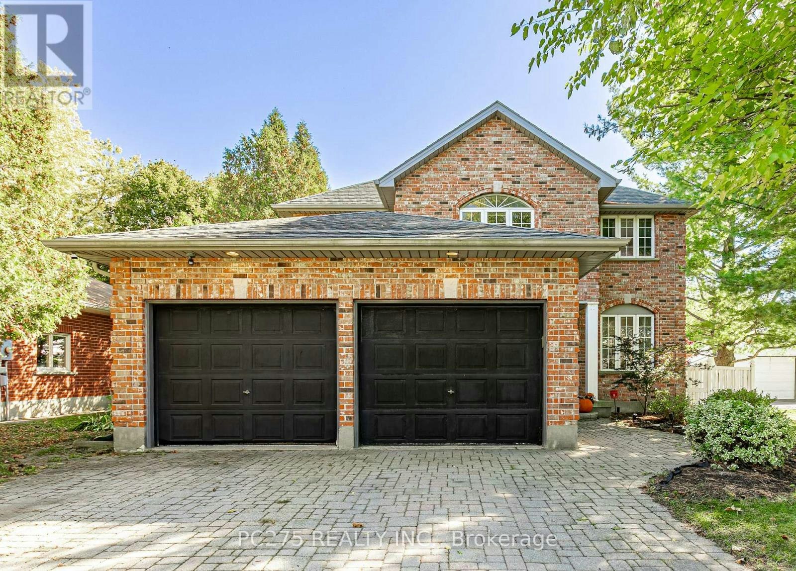 276 King Street E, Ingersoll, ON, N5C 1H3