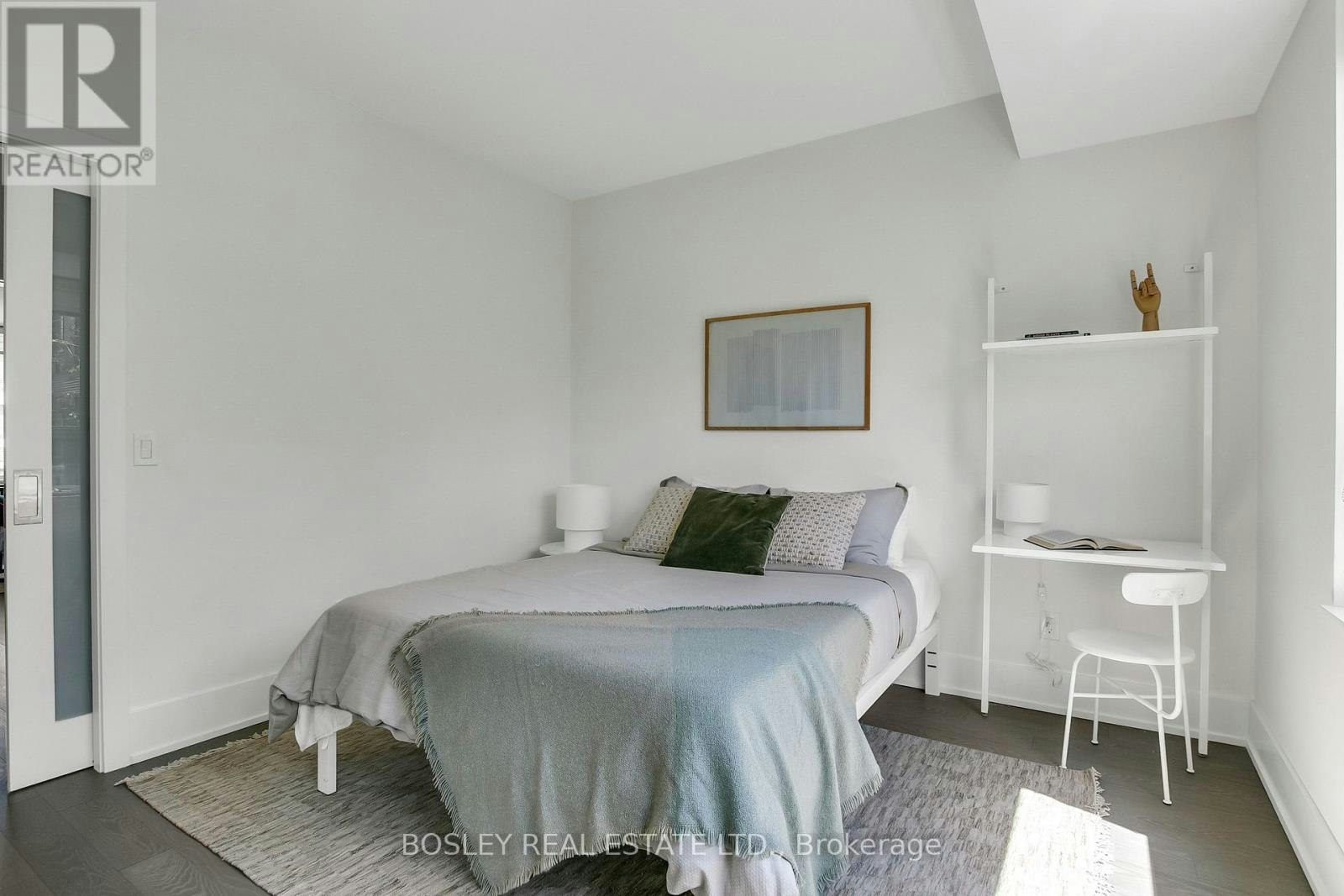 TH05-51 Paul Lane Gardens, Toronto, ON, M5T 2H6 - 19