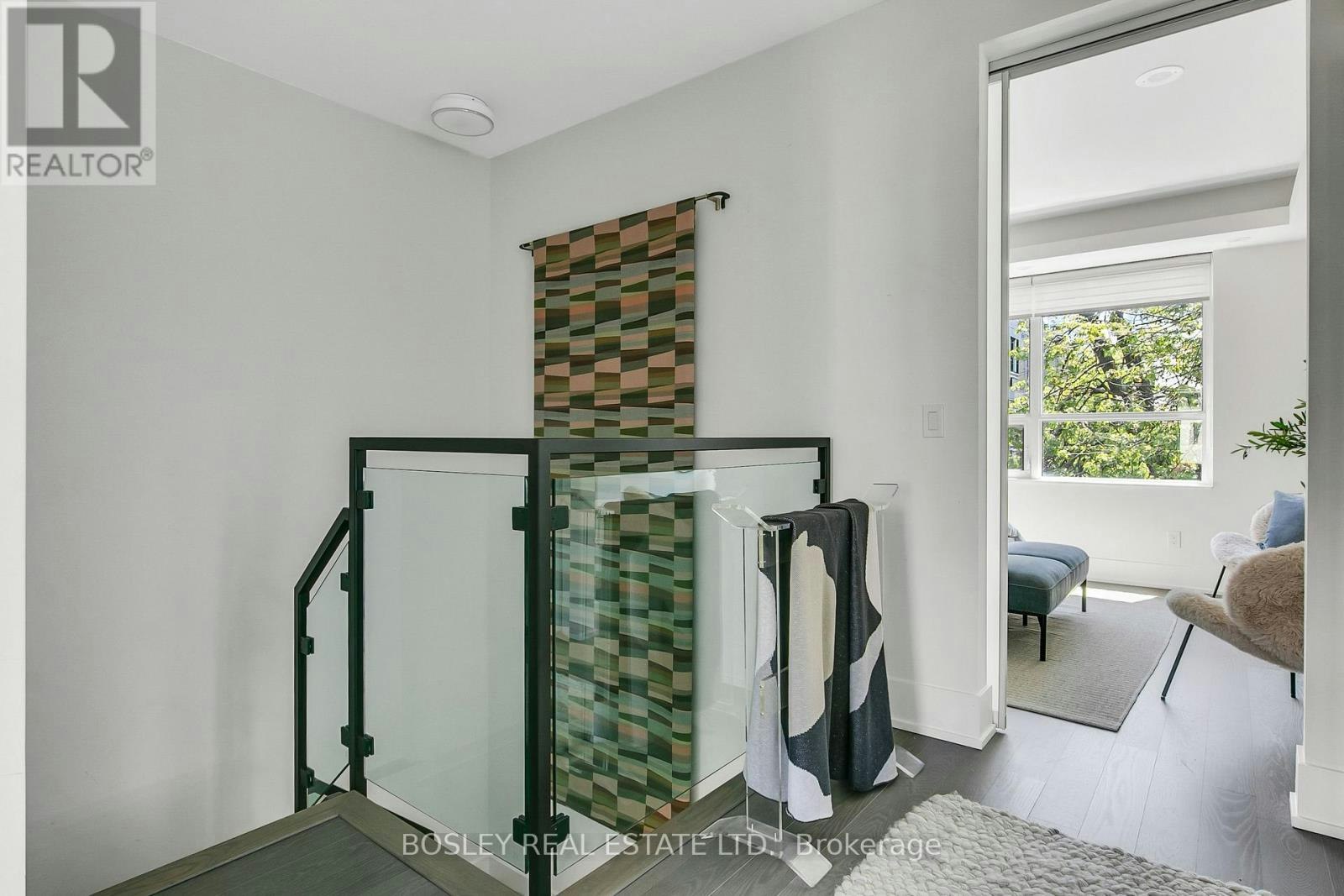 TH05-51 Paul Lane Gardens, Toronto, ON, M5T 2H6 - 27