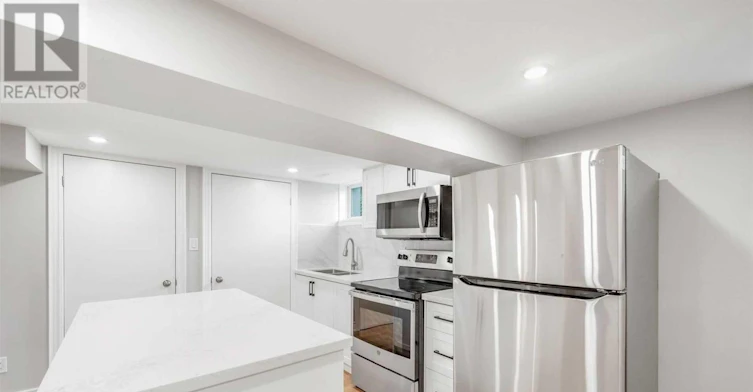 135 Central Park Boulevard N, Oshawa, ON, L1G 5Y6 - 7