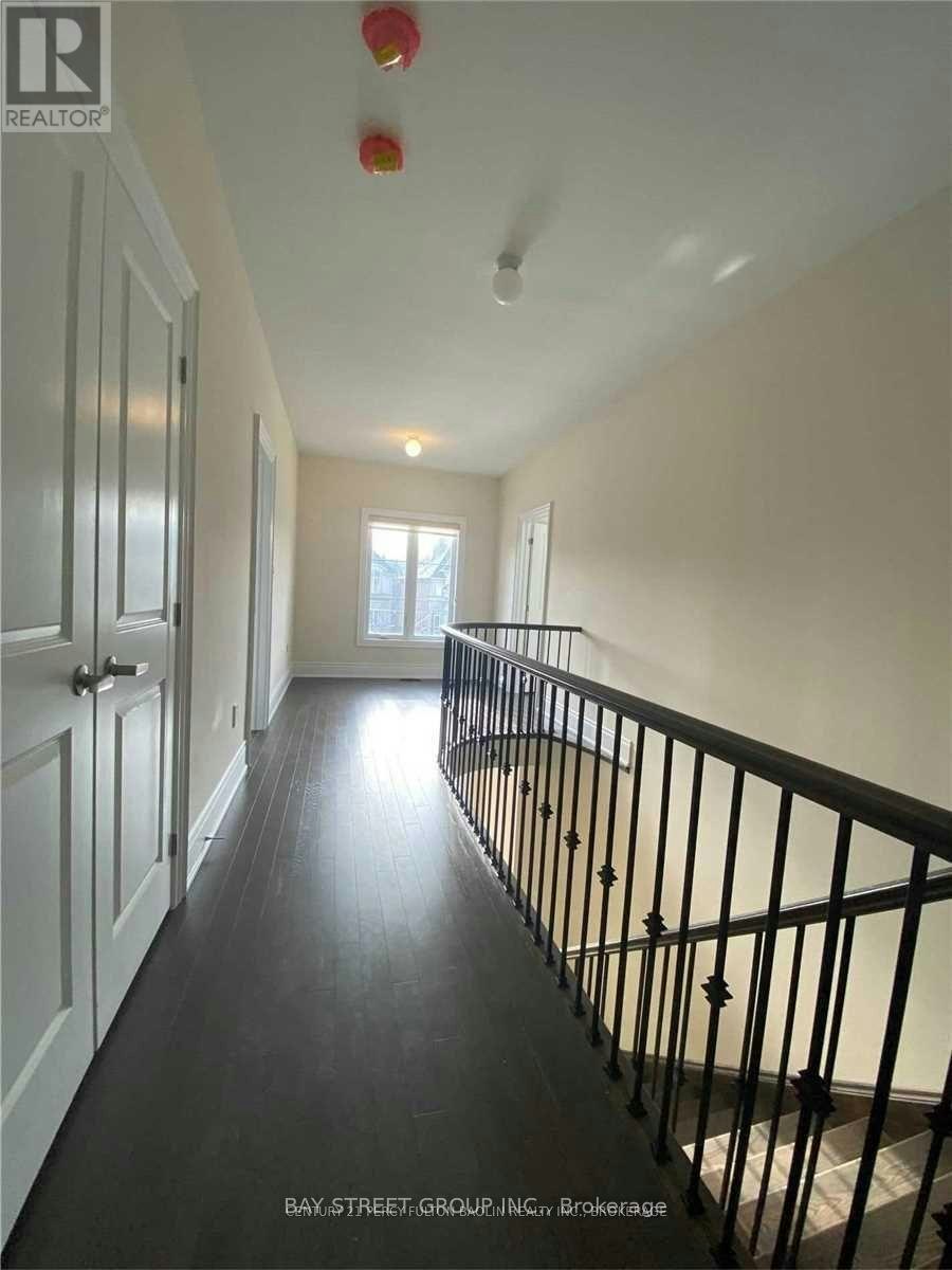 28 Macdonald Court, Richmond Hill, ON, L4E 1E9 - 15