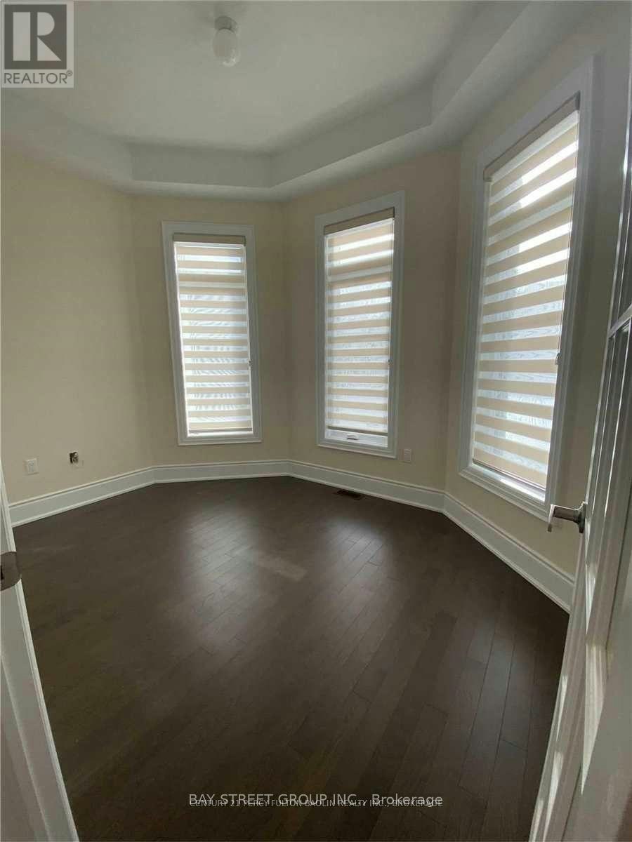 28 Macdonald Court, Richmond Hill, ON, L4E 1E9 - 6
